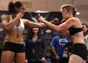 Amanda Nunes (esquerda) terá pela frente Sarah D´Alelio