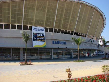 Fachada do Ginásio José Correa durante o Mundial de Basquete Feminino em 2006. Foto: Divulgação