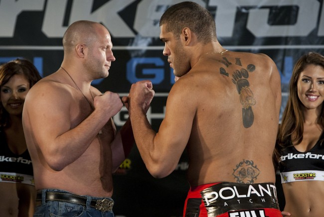 Fedor e Pezão se enfrentaram em 2011. Foto: Divulgação/Strikeforce