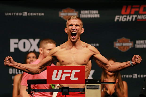 TJ (foto) faz a luta principal do UFC FN 81. Foto: Josh Hedges/UFC