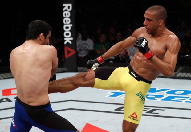 E. Barboza (esq) quer Aldo (Foto: Reprodução/Facebook/UFC)