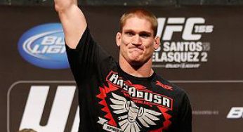 Todd Duffee fatura bônus de melhor nocaute do UFC 155