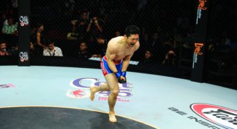 Oishi nocauteia Banario e mantém título dos penas do One FC