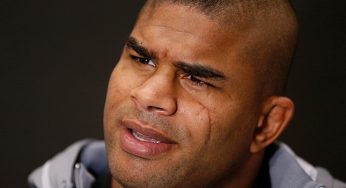 ‘Cigano não queria lutar comigo’, provoca Overeem