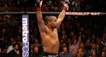 Cormier bate Johnson, fatura título vago e avisa Jon Jones: ‘Estou te esperando’