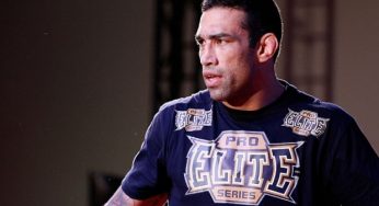 Werdum diz que Jon Jones é peso pesado e se diz interessado em superluta