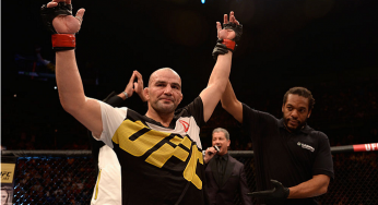 UFC Tampa: Glover Teixeira atropela Rashad Evans na luta principal