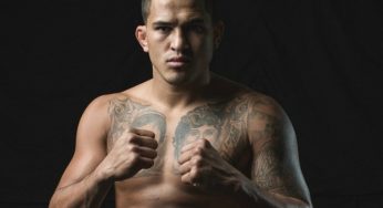 Anthony Pettis prevê vitória de McGregor no UFC 229