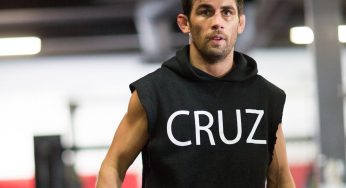 Em fim de carreira, ex-campeão do UFC projeta ‘última dança’ em 2025