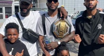 VÍDEO: Novo campeão do UFC, Leon Edwards é recebido com festa por amigos e familiares em seu retorno a Inglaterra