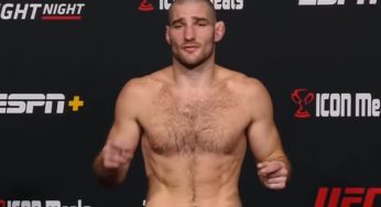 VÍDEO: Assista à pesagem do UFC Las Vegas 76, com Strickland x Magomedov e sete brasileiros em ação