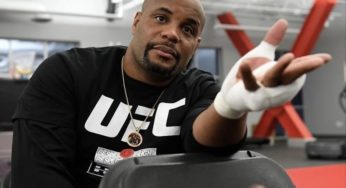 Cormier revela que campeã olímpica já treina em ‘casa’ de Khabib e projeta futuro no MMA