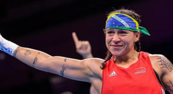 Bia Ferreira bate colombiana e faz história com bicampeonato mundial de boxe