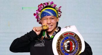 História feita! Bia Ferreira supera argentina e se torna campeã mundial de boxe