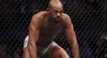 Jon Jones rebate Curtis Blaydes e minimiza luta co-principal do UFC 304