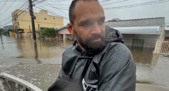 VÍDEO: Michel Pereira participa de resgate emocionante de cachorro durante enchente no Rio Grande do Sul