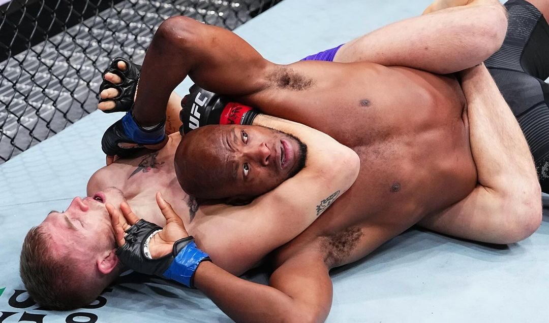 Ian Garry em vitória sobre Michael Page no UFC 303. Foto: Reprodução/Instagram