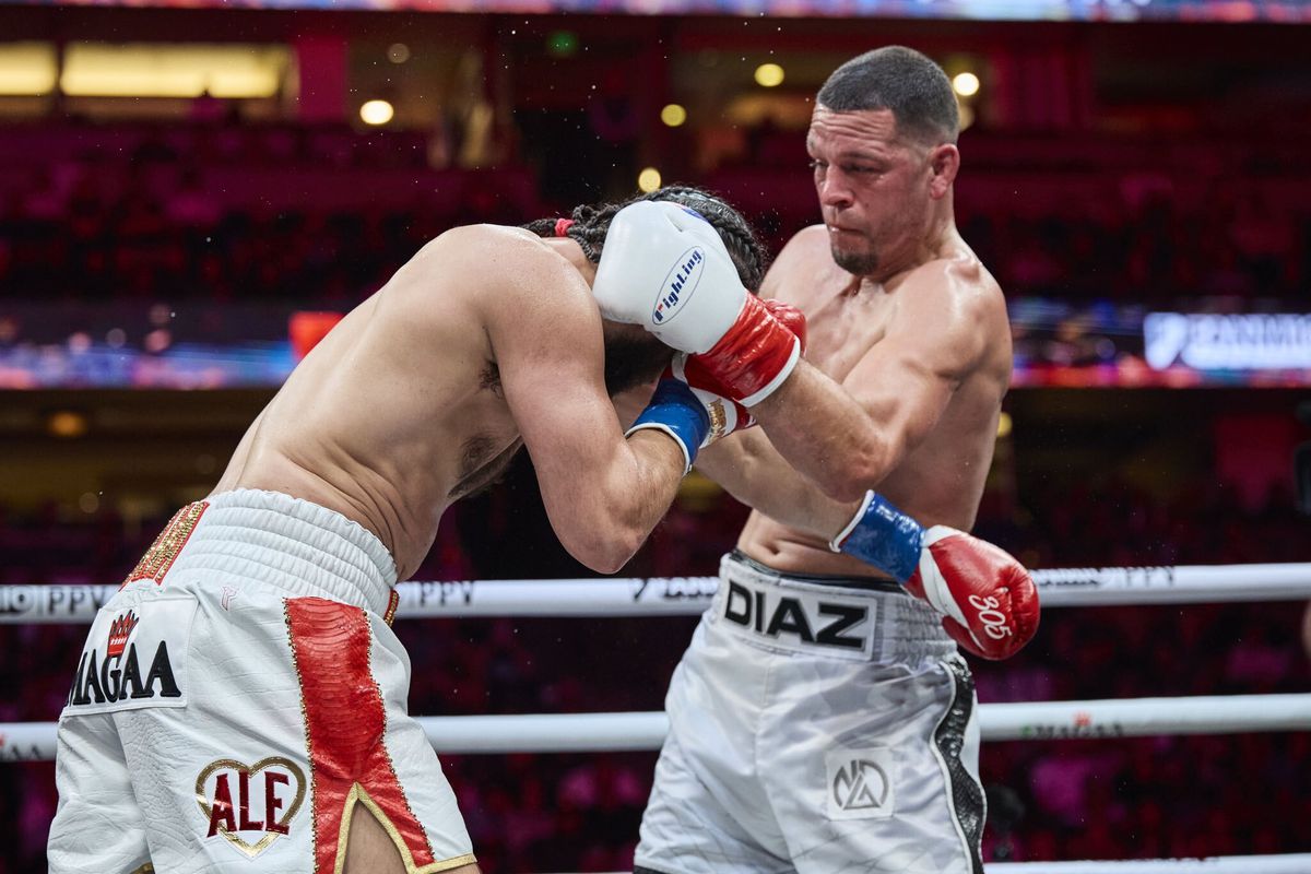 VIDEO: Watch The Best Moments Of The Boxing Fight Between Nate Diaz And ...