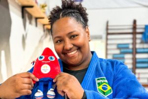 Conheça a história de Beatriz Souza, que conquistou medalha de ouro nas Olimpíadas de Paris. Foto: Reprodução/Instagram @_beatrizsouzaar