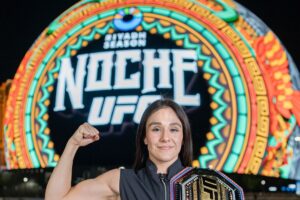 Alexa Grasso defende cinturão no UFC 306. Foto: Reprodução/Instagram/UFC Brasil