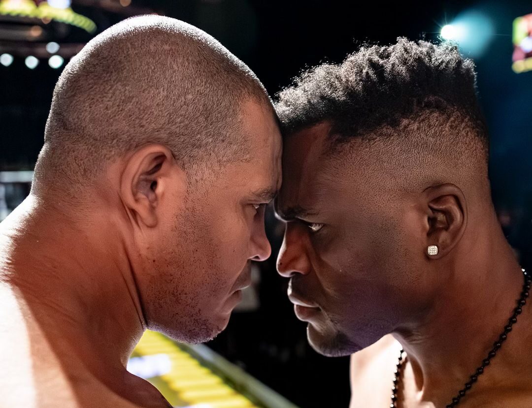 Encarada entre Francis Ngannou e Renan Problema na PFL. Foto: Reprodução/Instagram/PFL