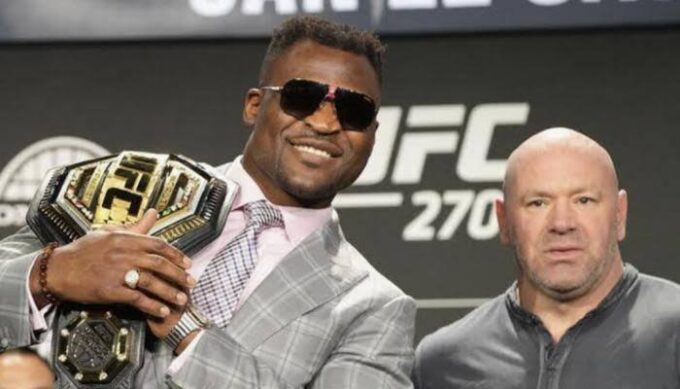 Dana White posa ao lado de Francis Ngannou. Foto: Reprodução/@francis_ngannou