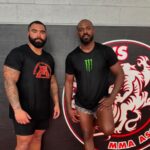 Gable Steveson e Jon Jones em treino de preparação para o UFC 309. Foto: Instagram/ Gable Steveson