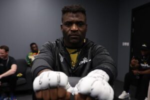 Francis Ngannou venceu Renan Problema na Supeluta da PFL. foto: instagram PFL