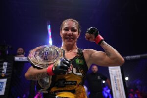 Cris Cyborg derrotou Larissa Pacheco na PFL: Batalha de Gigantes (Foto: Reprodução/instagram Cris Cyborg