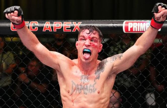 Darren Elkins venceu Daniel Pineda no UFC Vegas 99 / Reprodução Instagram UFC