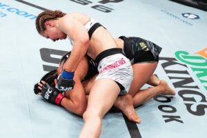 Jasmine Jasudavicius Ariane Lipski UFC Edmonton Twitter UFC News