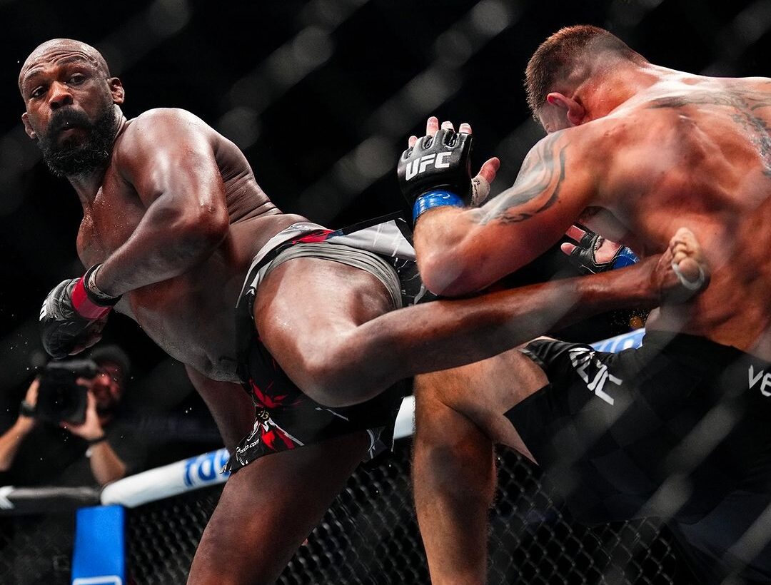 Jon Jones Stipe Miocic Instagram UFC Espanol