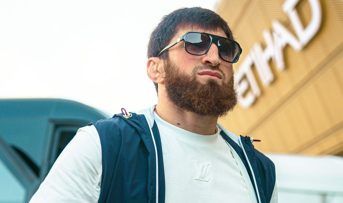 Magomed Ankalaev é destaque dos meio-pesados do UFC. Foto: Reprodução/Twitter/UFC