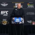 Dana White diz em coletiva que vencedor de Jones x Miocic deve enfrentar Tom Aspinall / Reprodução YouTube UFC